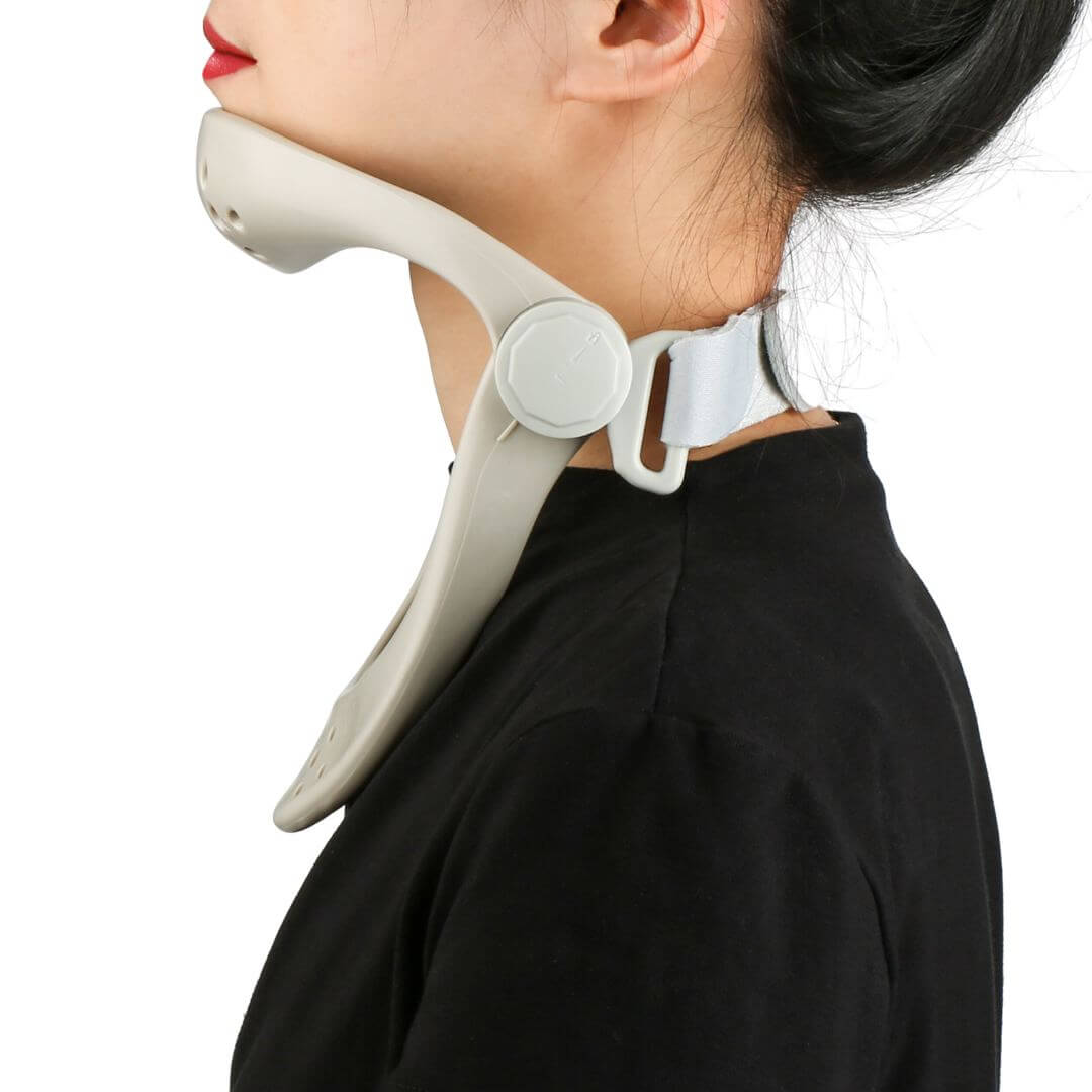 Adjustable neck clearance